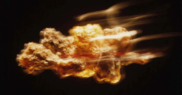 L'Entropiste: jiný svět, kadidlo a sebedestrukce