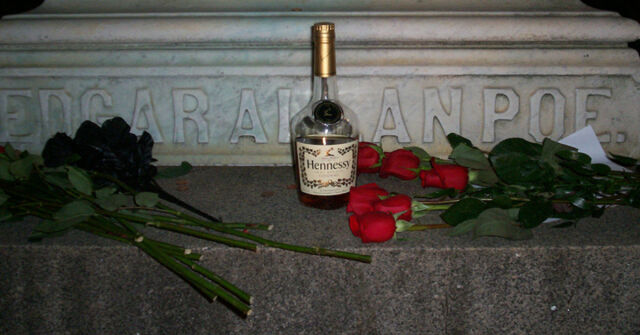 Nevermore od Frapin: Blesk a zmrtvýchvstání uprostřed hřbitova