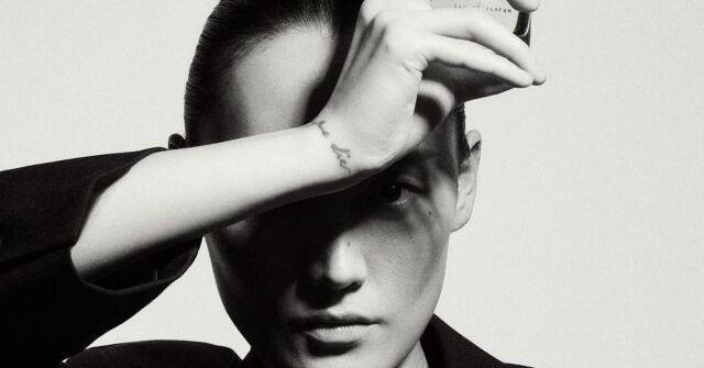 Dvě noční krémové vůně od AKRO