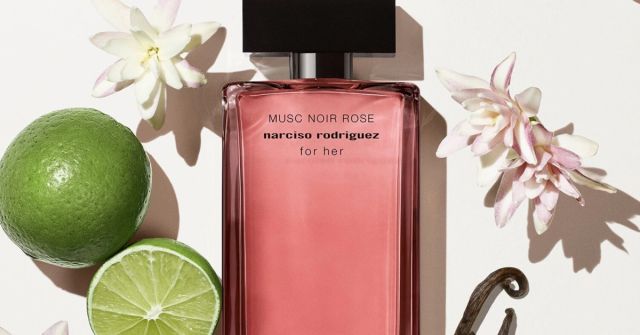 Narciso Rodriguez For Her vs Musc Noir Rose For Her