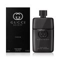 Gucci Guilty Pour Homme Parfum: Procházka zimním lesem v kožené bunda s polstrováním 