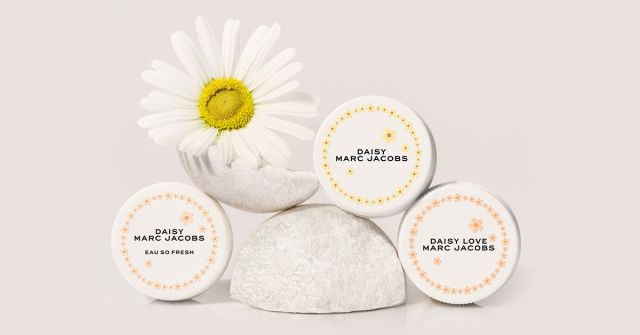 Marc Jacobs Daisy Drops: Drobné, inovativní a zábavné!