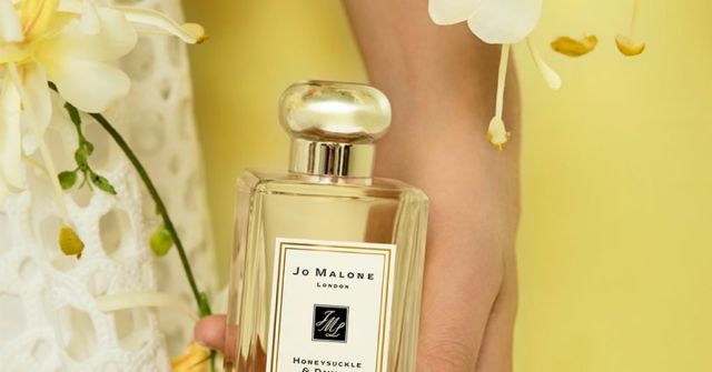 Honeysuckle & Davana Jo Malone London perfume - a fragrance for