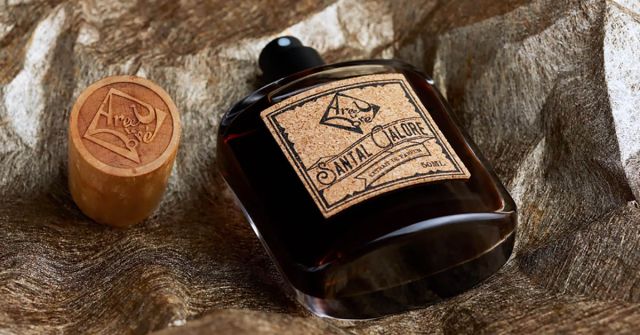 War And Peace Areej Le Doré perfume - a fragrance for women and