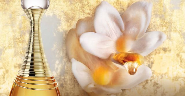 J'Adore L'Absolu Dior perfume - a fragrance for women 2007