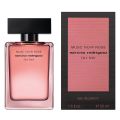 Narciso Rodriguez For Her vs Musc Noir Rose For Her