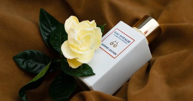 Jasmine Leather Eau D'Italie perfume - a fragrance for women and