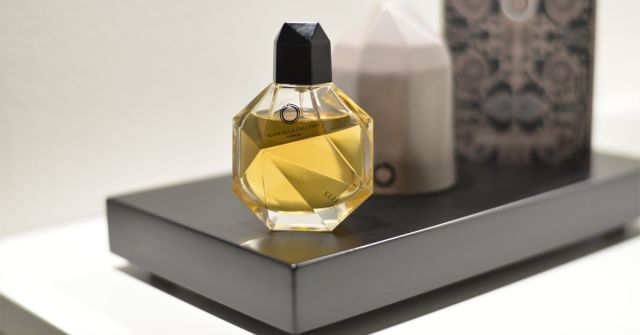 Metallica (Metalys) Guerlain perfume - a fragrance for women 2000