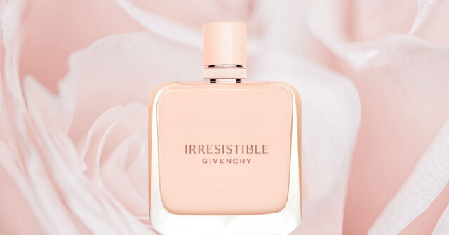 Irresistible Nude Velvet Givenchy perfume - a new fragrance for