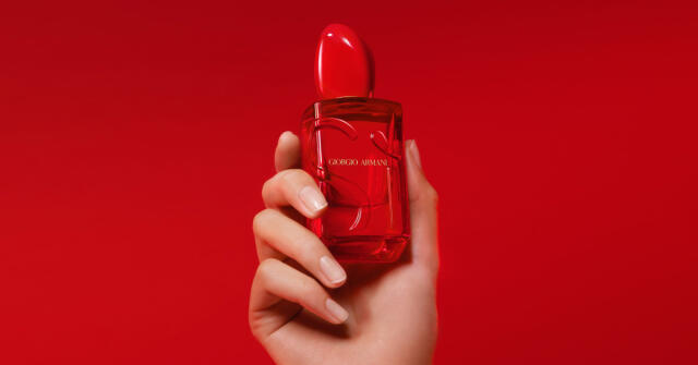 Si Passione Red Musk Giorgio Armani perfume - a new fragrance for