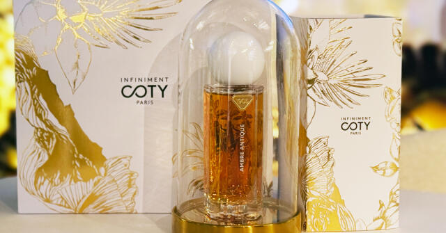 La Rose Jacqueminot Coty perfume - a fragrance for women 1904