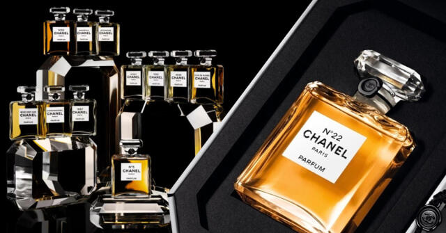 N°22 Extrait de Parfum Chanel 香水 - 2026年のユニセックス 新着
