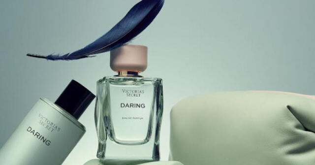 Vanille Insensée Atelier Cologne perfume - a fragrância