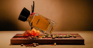 Caden by Omanluxury: Uma Fragrância de Dubai