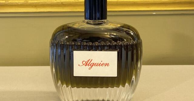 Melograno Santa Maria Novella perfume - a fragrância Compartilhável