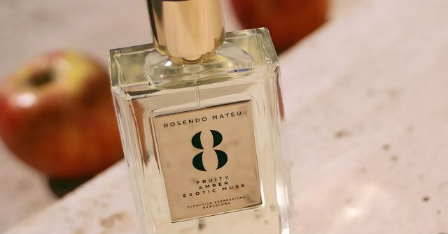Rosendo Mateu Nº 8 Fruity, Amber, Exotic Musk Rosendo Mateu
