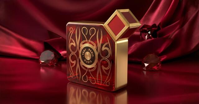 Coco Mademoiselle Chanel parfum - un parfum de dama 2001