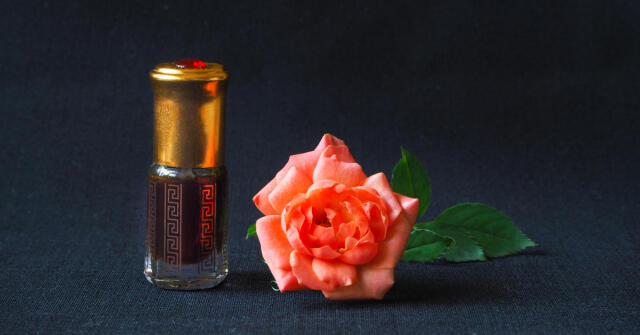 Sawaar Vanille Blanc Khadlaj Perfumes аромат - новий аромат для