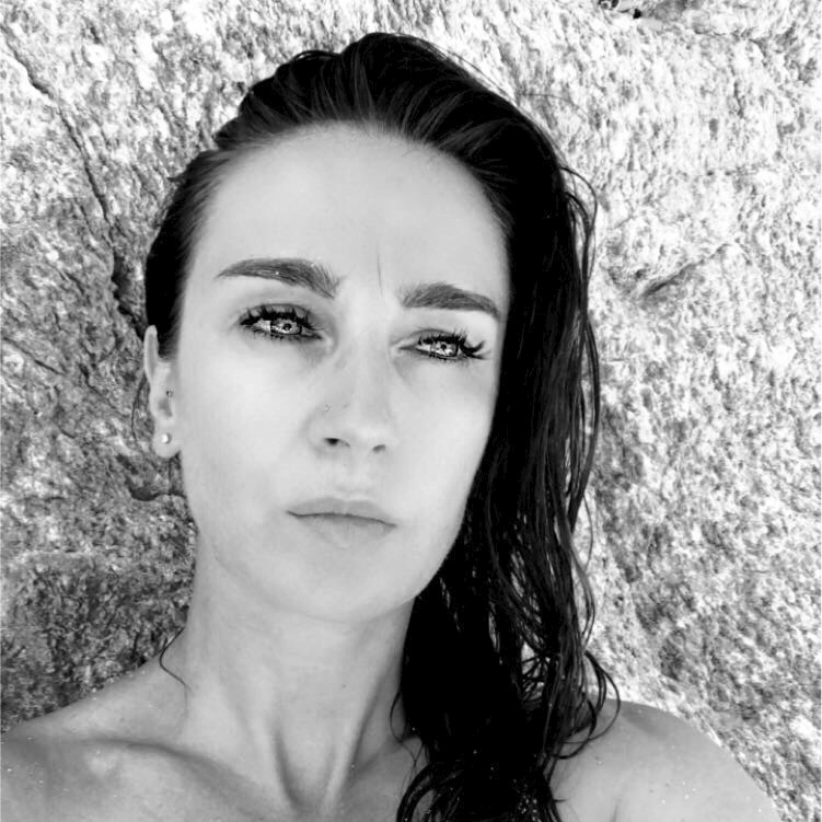 Anne-Cecile Douveghan