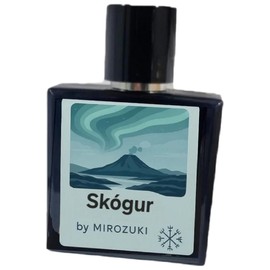 Skógur