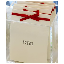 perfume Blanche de Bois