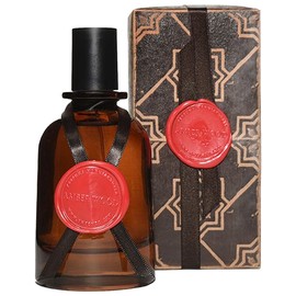 perfume Amber Wood