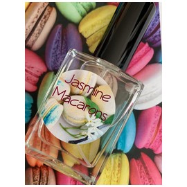 Jasmine Macarons