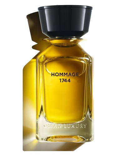 Hommage 1744 by Omanluxury