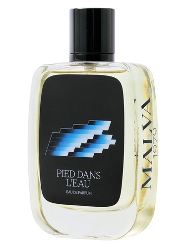 Pied dans l'Eau by Malva 1979