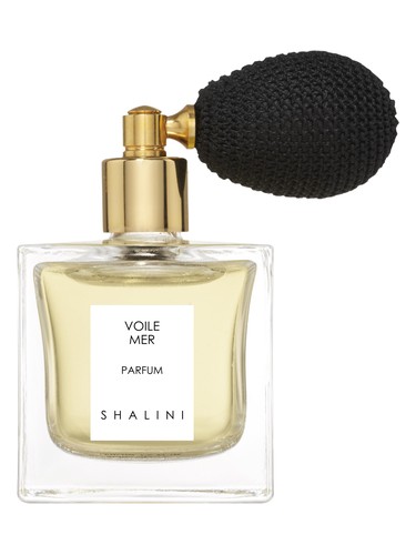 Voile Mer by Shalini
