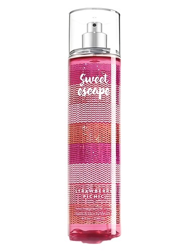 Strawberry Picnic by Bath & Body Works
