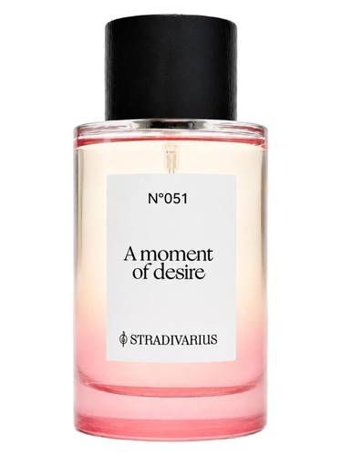 N°051 A Moment Of Desire by Stradivarius