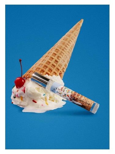 Sundae Scoop by Skylar