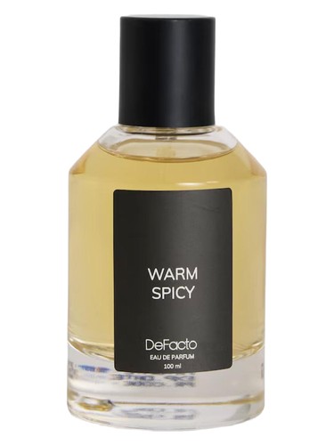 DeFacto Warm Spicy parfüm şişesi