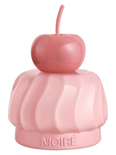 MOIRÉ Candynude parfüm şişesi