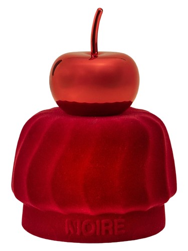 MOIRÉ Bake My Cherry parfüm şişesi