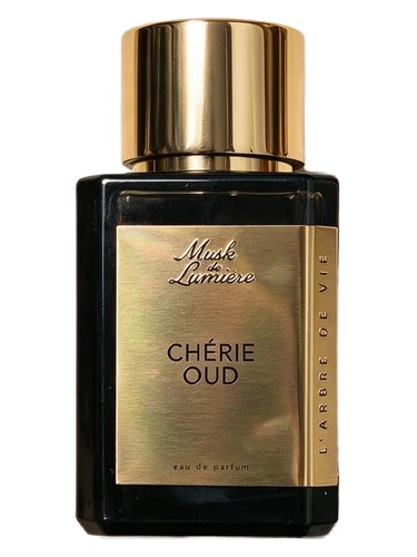 Musk de Lumière Chérie Oud parfüm şişesi