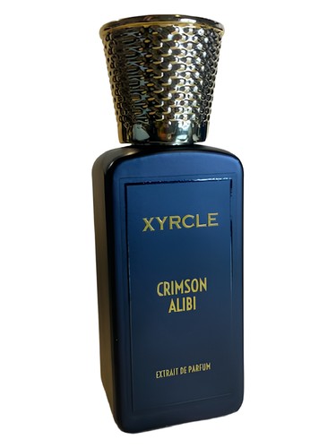 XYRCLE Crimson Alibi parfüm şişesi