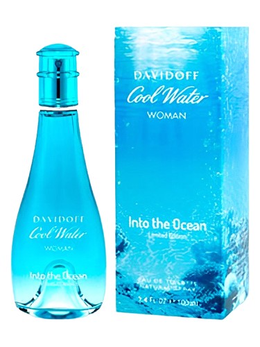 Cool water into the ocean for women