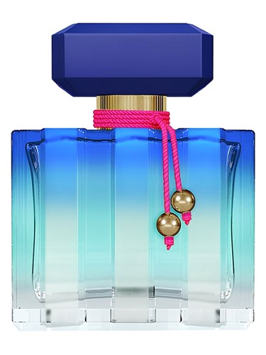 Fabulous in paradise