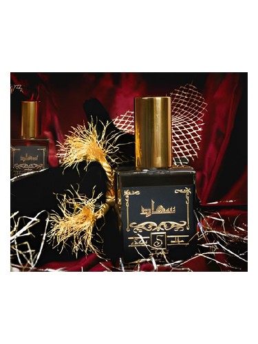 Suhad Suhad Perfumes pro ženy a muže