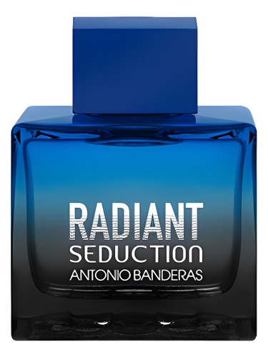 Radiant seduction in black