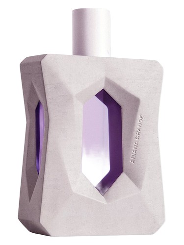 God Is A Woman Ariana Grande pro ženy