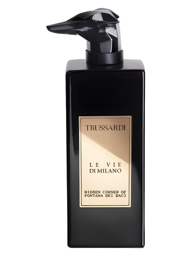 Hidden corner of fontana dei baci