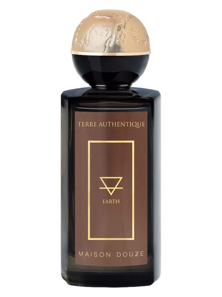 Maison Douze Terre Authentique / Earth