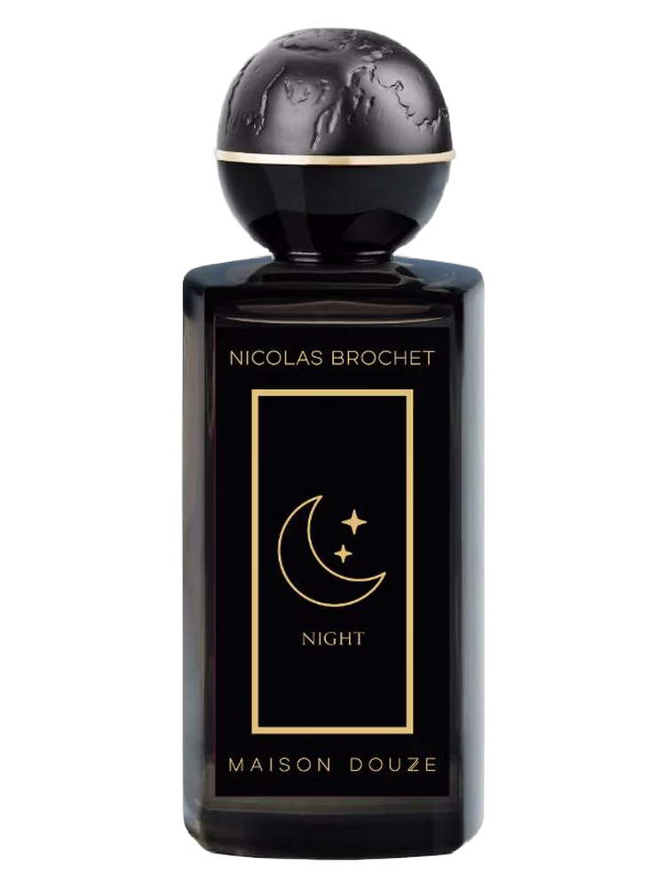 Maison Douze Nicolas Brochet / Night
