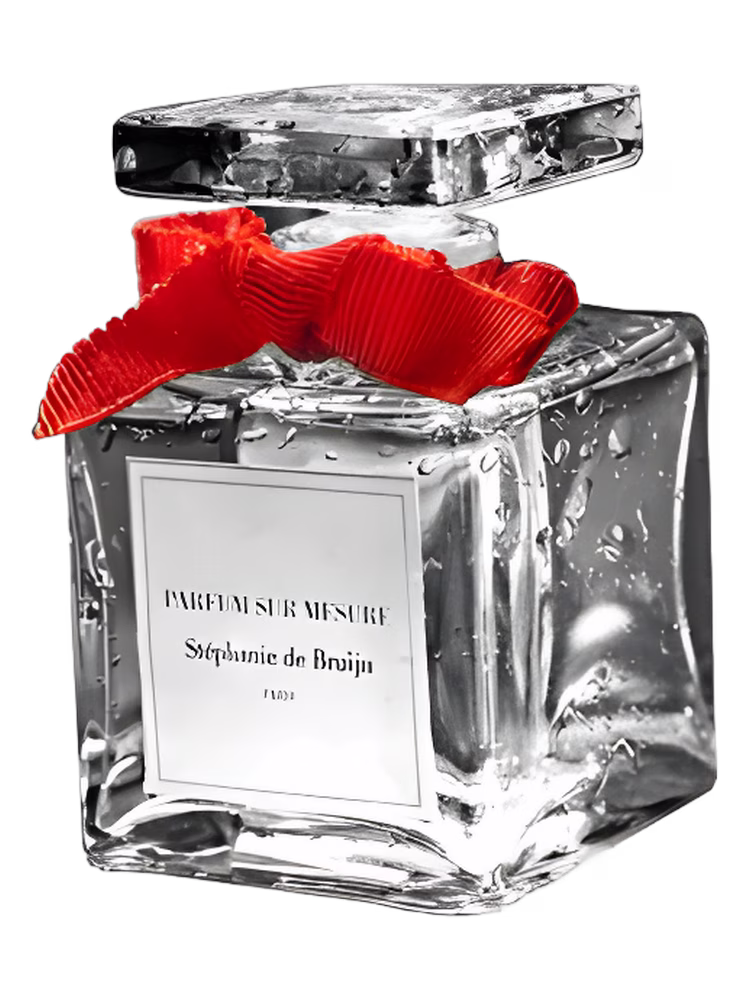Stéphanie de Bruijn - Parfum sur Mesure Le Pret-a-Parfumer Yang: Wood of the Orient