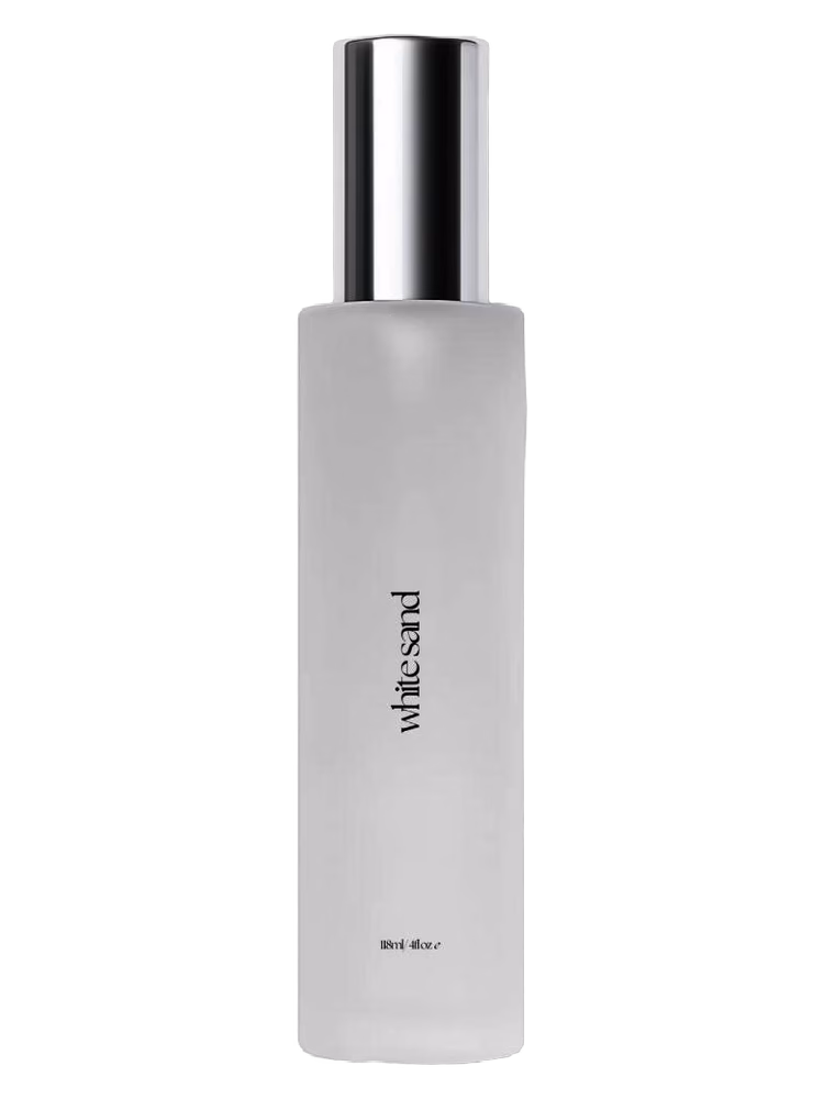 sKIn white sand