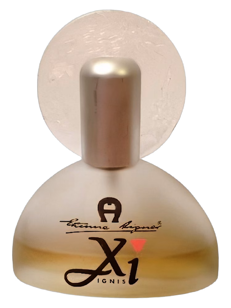 Etienne Aigner Xi Ignis