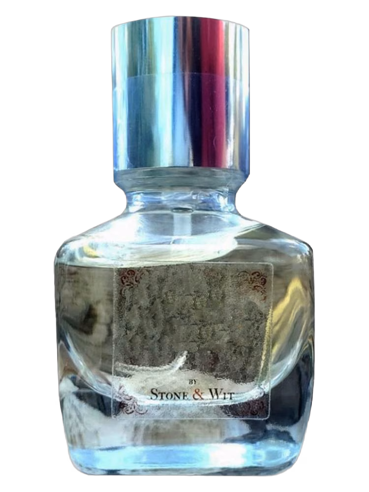Stone & Wit Candelere